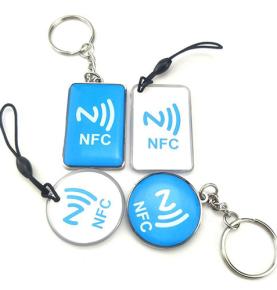 Clib NFC le haghaidh Rianaithe