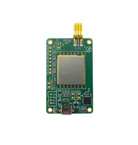 Modúl Léitheoir RFID UHF aon-chainéil iniompartha