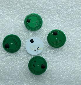 Frith-ghóchumadh sliseanna scaird RFID ardmhinicíocht cluiche sliseanna scaird RFID airgeadra sliseanna NFC 13.56Mhz clib PCB
