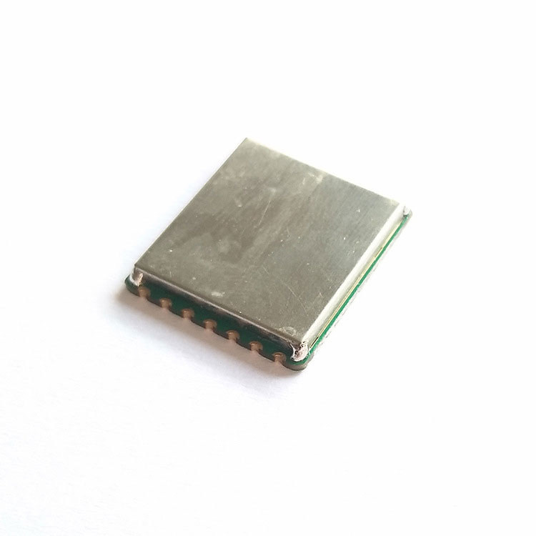 Modúl léitheoir/scríbhneoir RFID beag le tógtha-i leabaithe UHF RFID cárta léitheoireacht chumhacht 26dbm minicíocht 915mhz 5