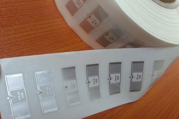 Clib leictreonach UHF tag RFID inleagadh fliuch Clib UHF clib leictreonach RFID H4 chlib 2